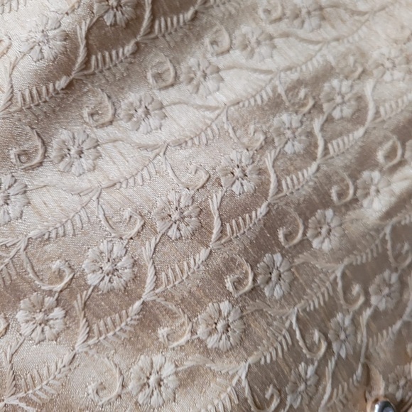 Men’s L Gold Beige Sherwani Kurta Pyjama Set NWOT - Picture 2 of 7